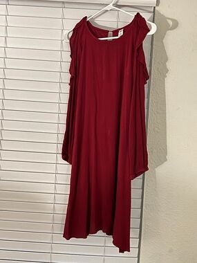Old Navy Burgundy Cold-Shoulder Midi Dress